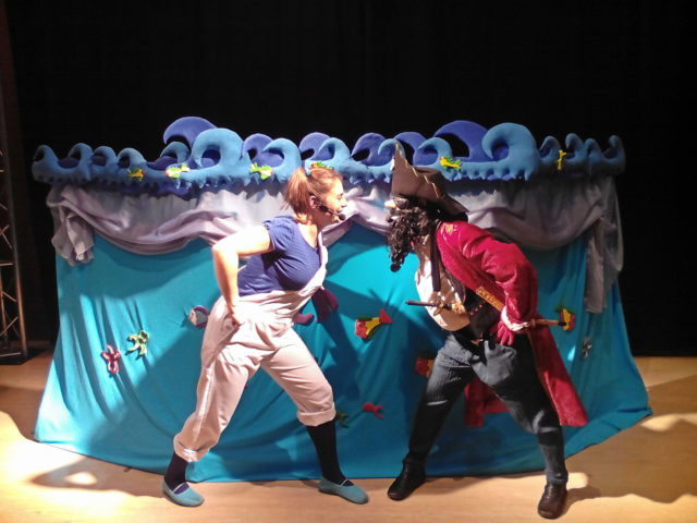 Historia de Piratas con títeres